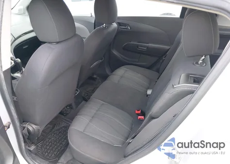 2013 Chevrolet Sonic Lt Auto z USA, uszkodzony, nr VIN 1G1JC6SG5D4131778